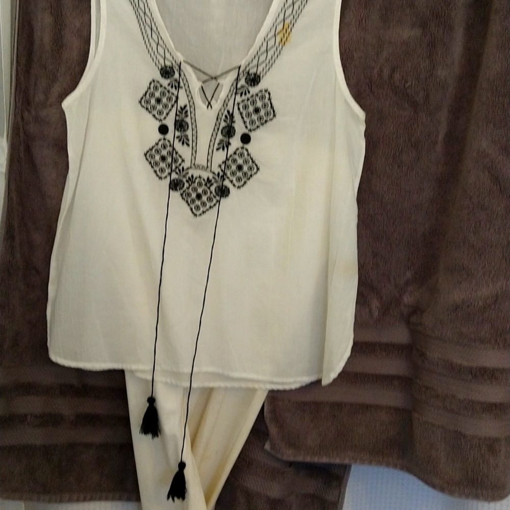 Light weight gauze tank top
